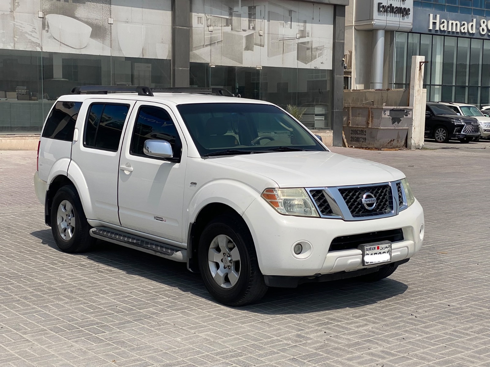 Nissan Pathfinder 2008 (White)