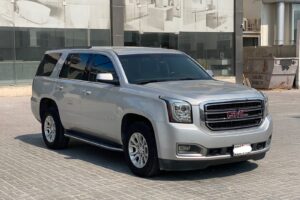 GMC Yukon 2018 (Silver)