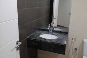 شقة مفروشة بالكامل للإيجار