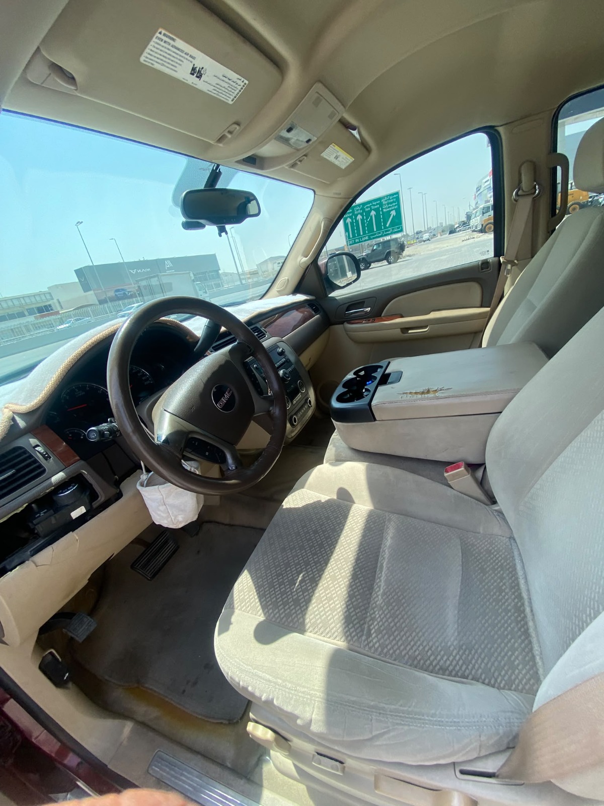 GMC Yukon 2008 (Red)