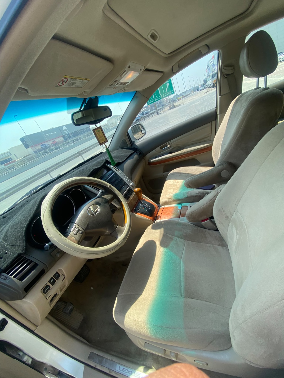 Lexus RX-330 / 2005 (أبيض)