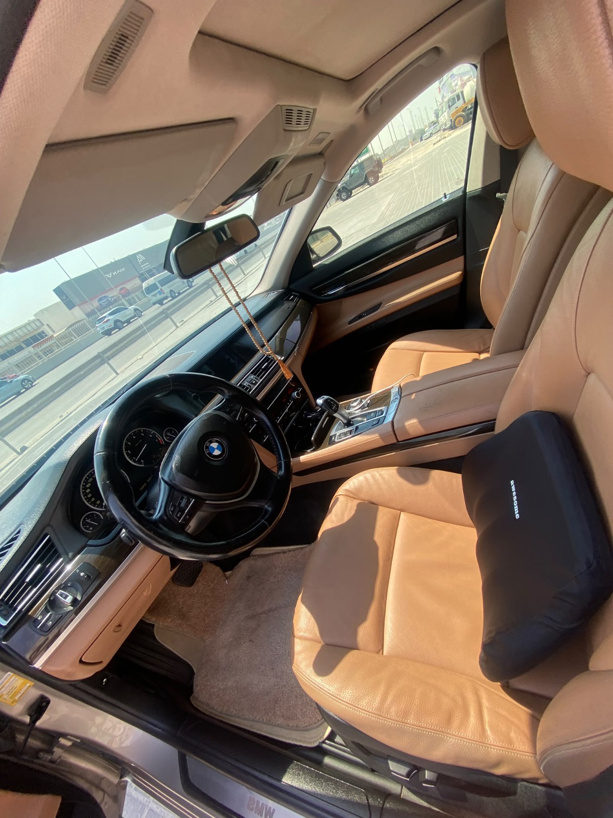 BMW 750Li 2012 (Silver)