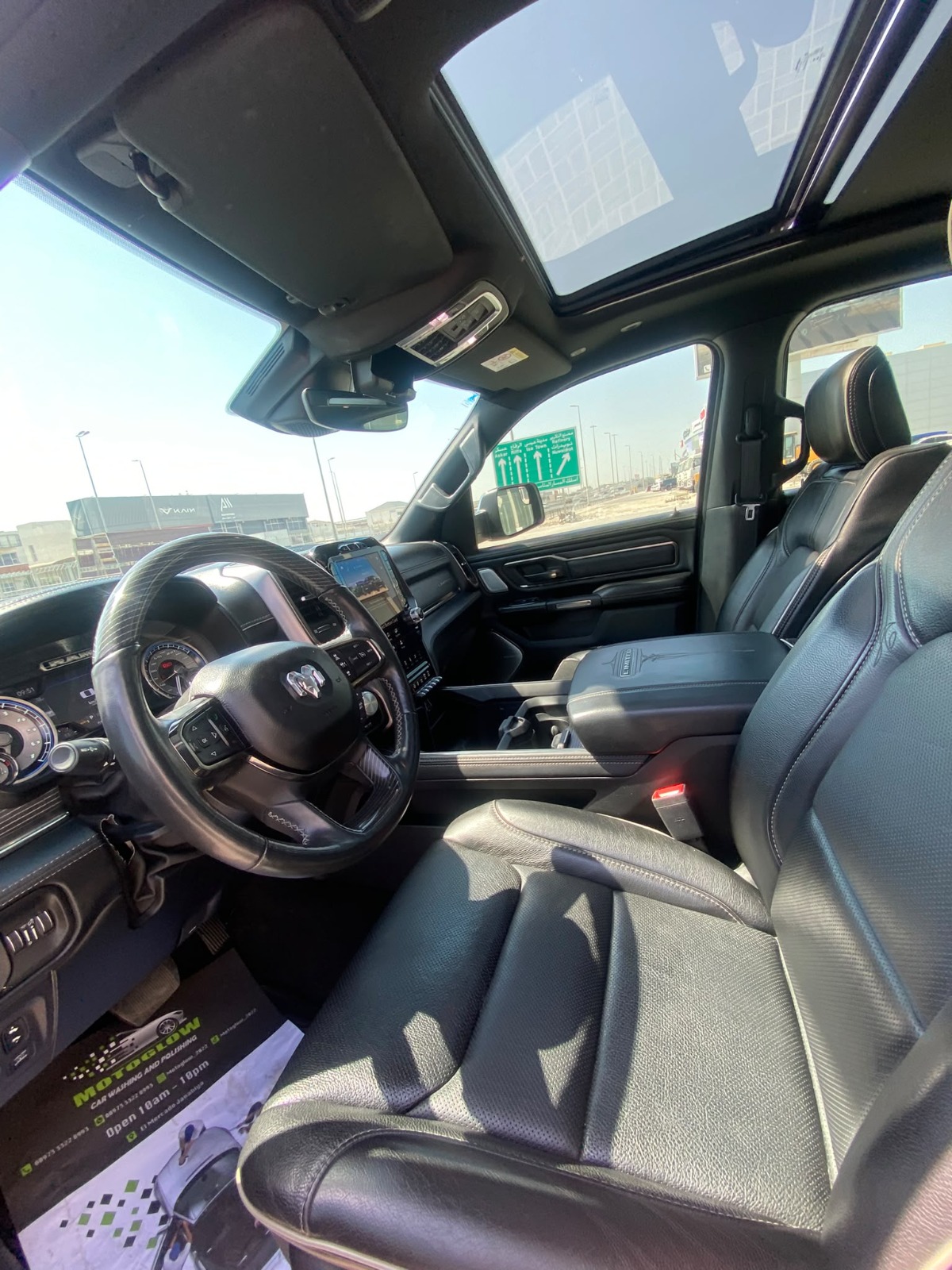 Chevrolet Silverado LT 2020 (Black)