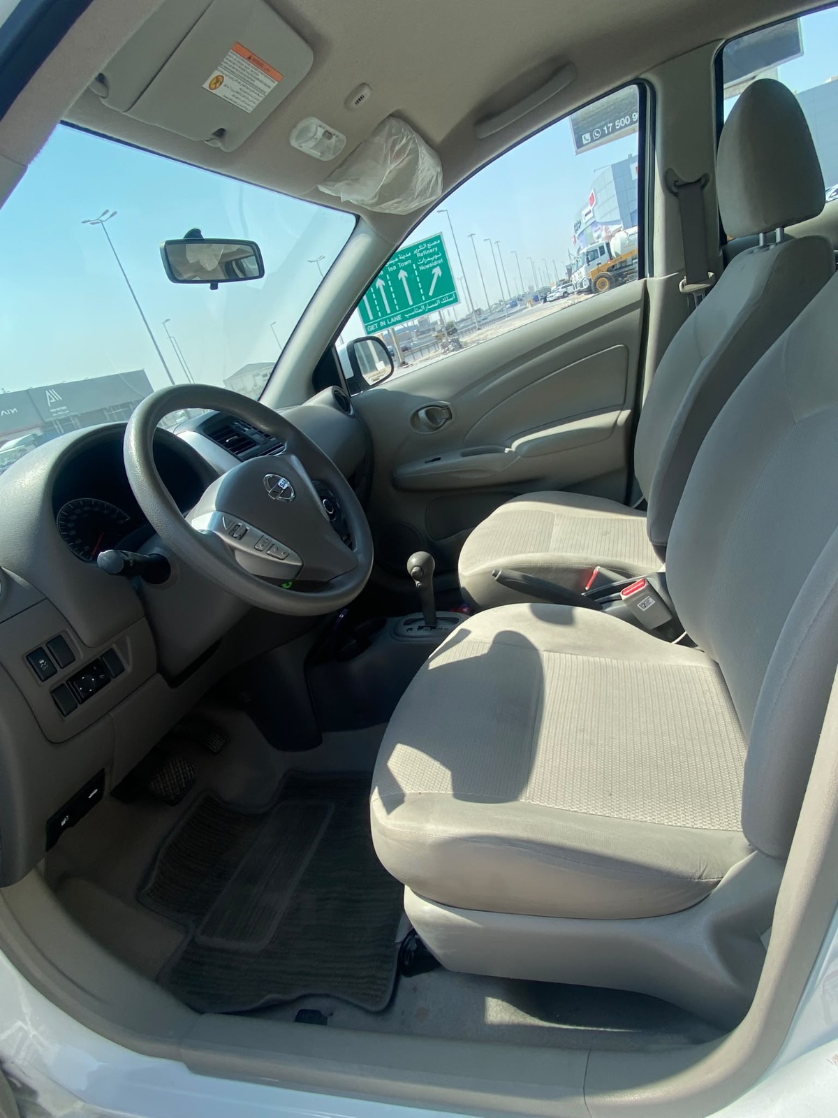 Nissan Sunny 2024 (White)