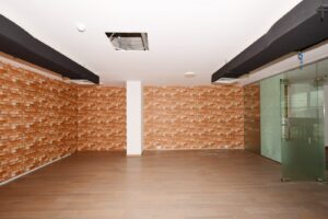 Showroom for rent 365 sq.m