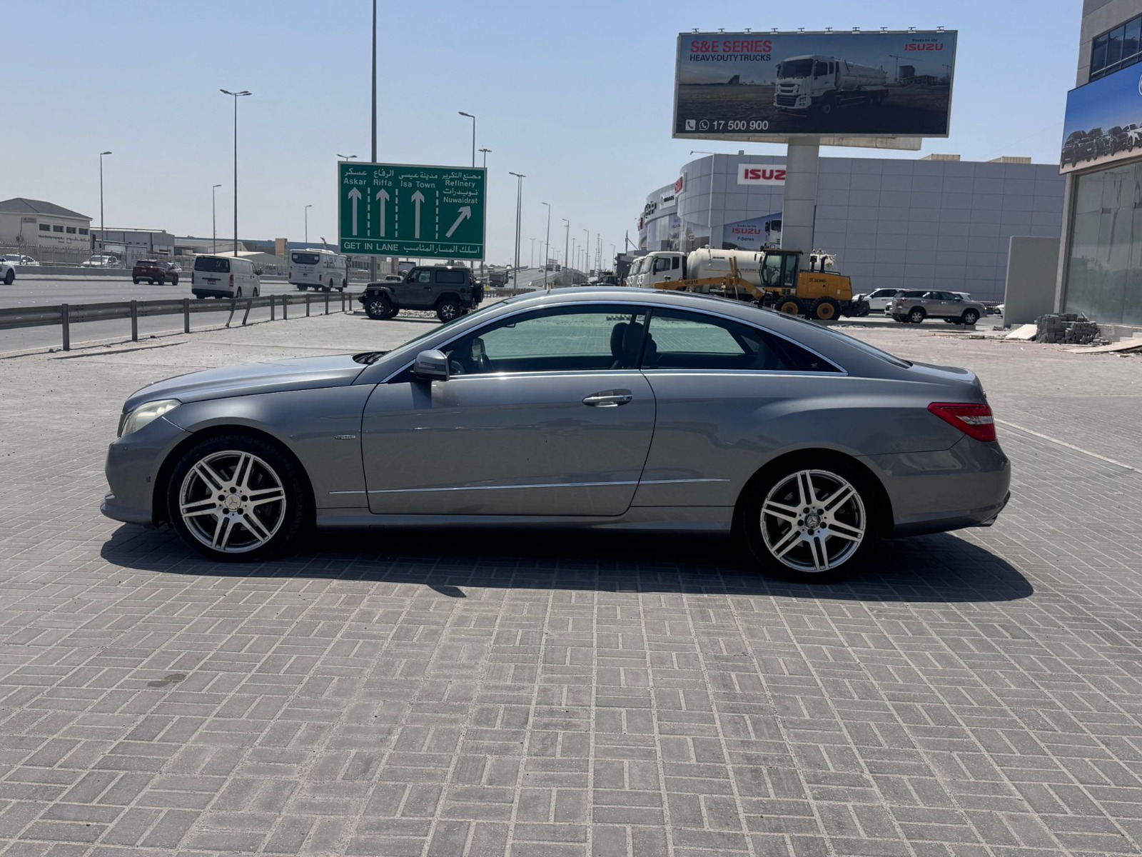 Mercedes Benz E-350 / 2012 (Silver)
