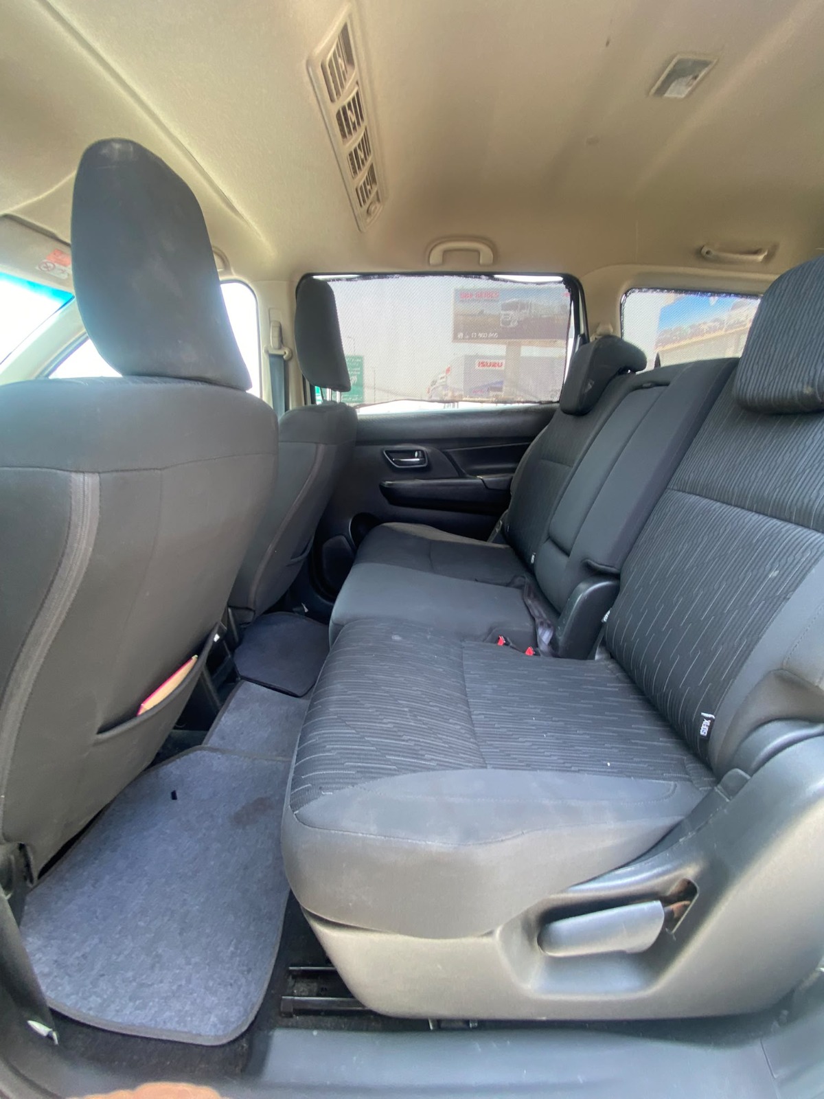 Suzuki Ertiga 2019 (White)