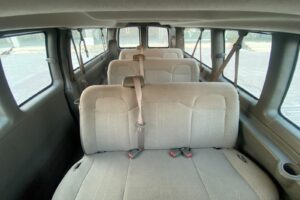 GMC Savana 2018 (White)