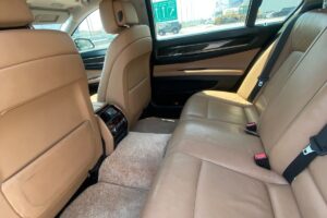 BMW 750Li 2012 (Silver)
