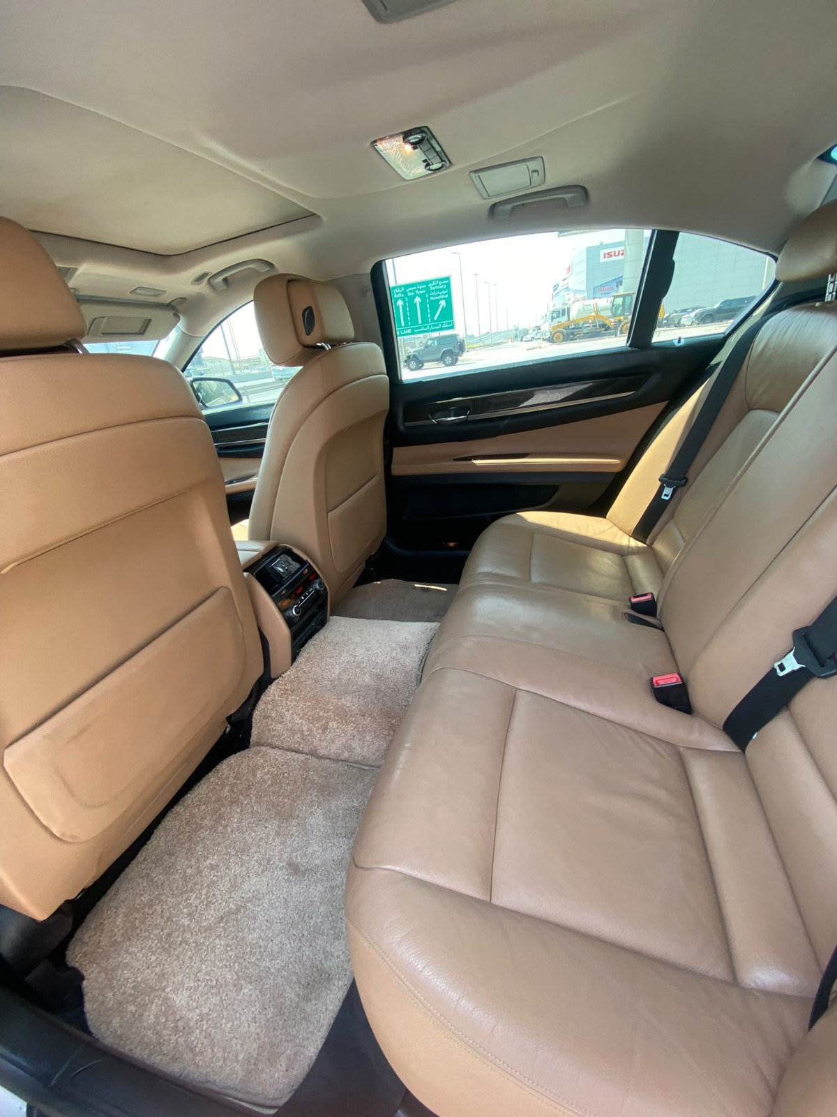 BMW 750Li 2012 (Silver)
