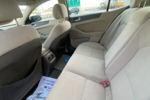 Kia Cadenza 2013 (Black)