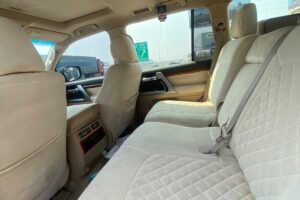 Toyota Land Cruiser VX-R 2014 (White)
