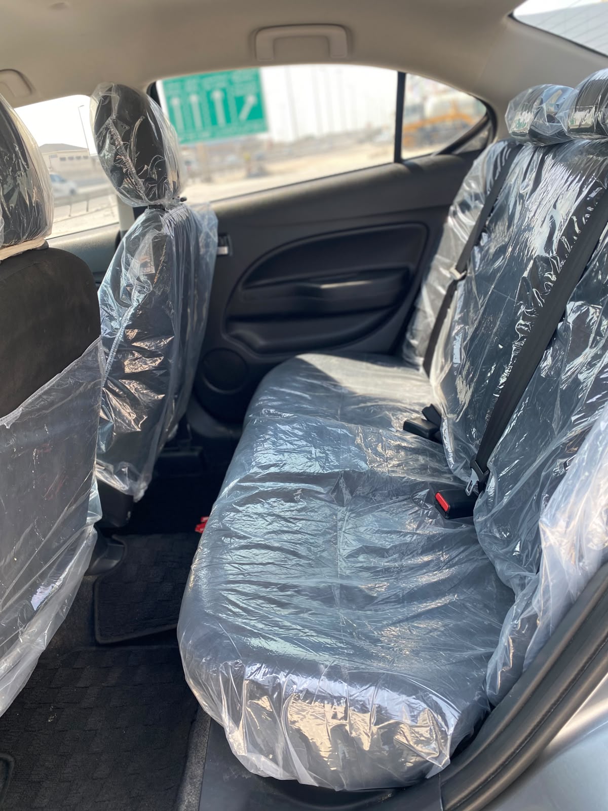 Mitsubishi Attrage 2022 (Silver)