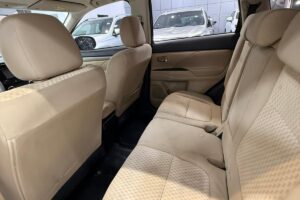 Mitsubishi Outlander 2014 (Black)