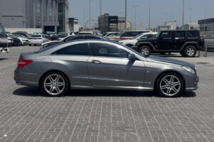 Mercedes Benz E-350 / 2012 (Silver)