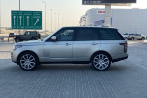 Range Rover Vogue SE 2014 (Gold)