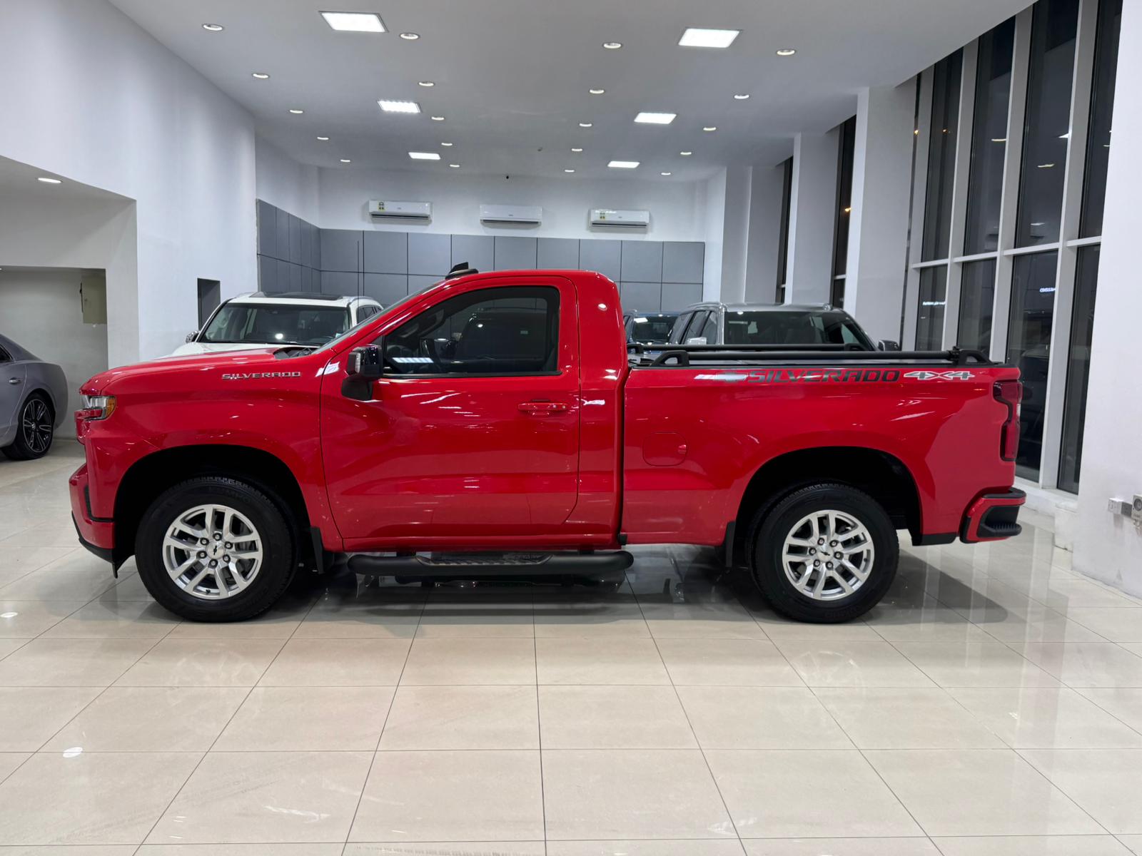 Chevrolet Silverado 2020 (أحمر)