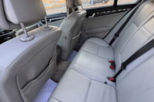 Mercedes Benz C-180 / 2014 (White)