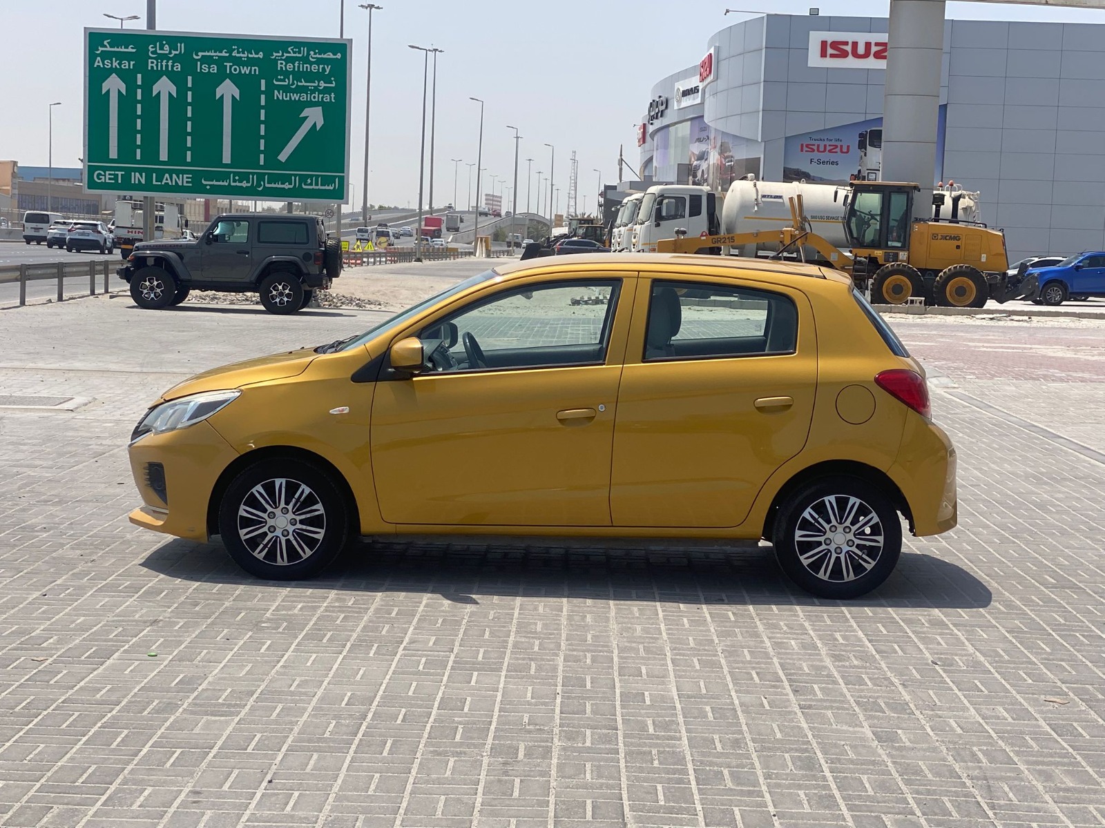 Mitsubishi Spacestar 2022 (Yellow)