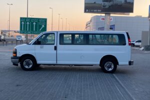 GMC Savana 2018 (White)