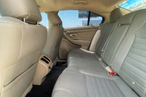Ford Taurus 2014 (Silver)