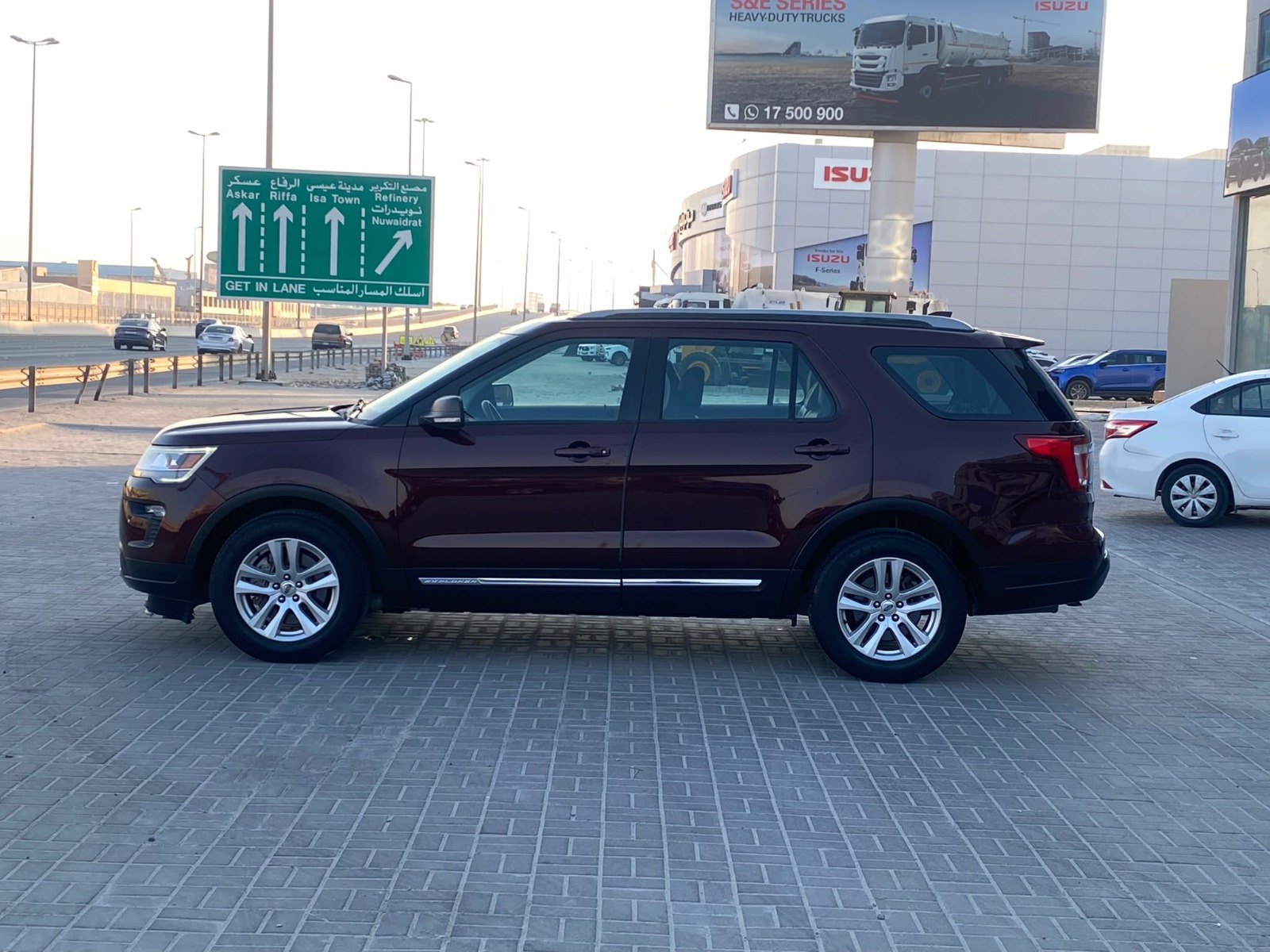 Ford Explorer XLT 2019 (ماروني)