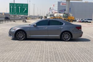 Lexus LS-460 / 2013 (Grey)
