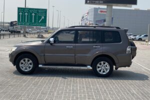 Mitsubishi Pajero GLS 2013 (Brown)