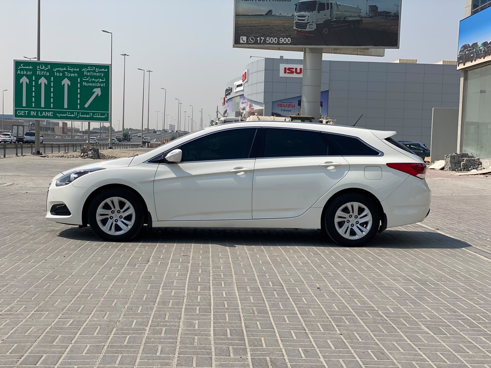 Hyundai i-40 / 2018 (White)
