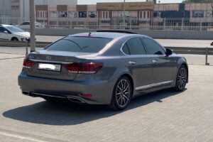 Lexus LS-460 / 2013 (Grey)