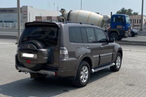 Mitsubishi Pajero GLS 2013 (Brown)