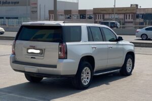 GMC Yukon 2018 (Silver)