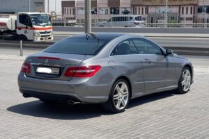 Mercedes Benz E-350 / 2012 (Silver)