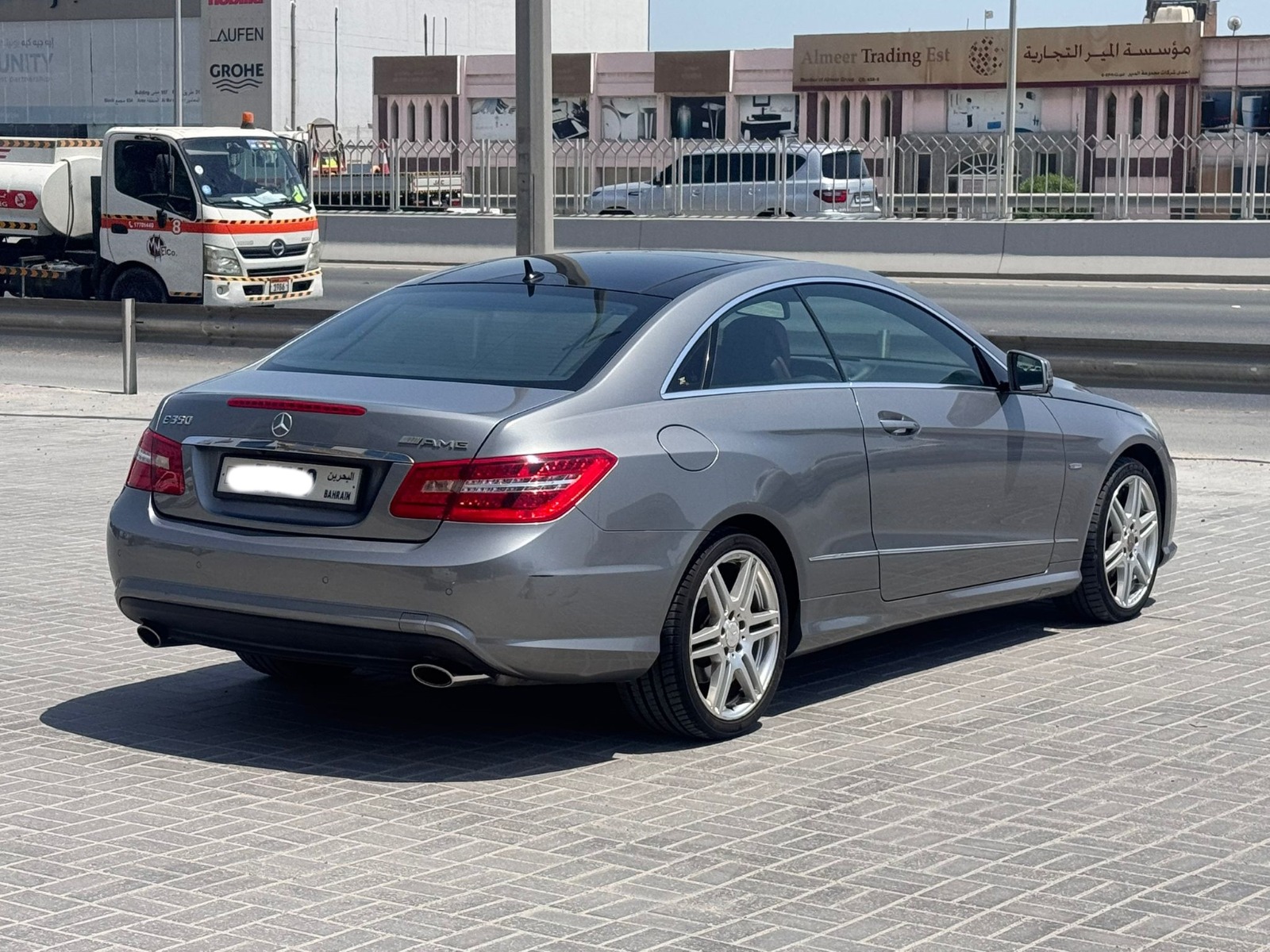 Mercedes Benz E-350 / 2012 (Silver)
