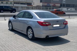 Subaru Legacy 2015 (Silver)