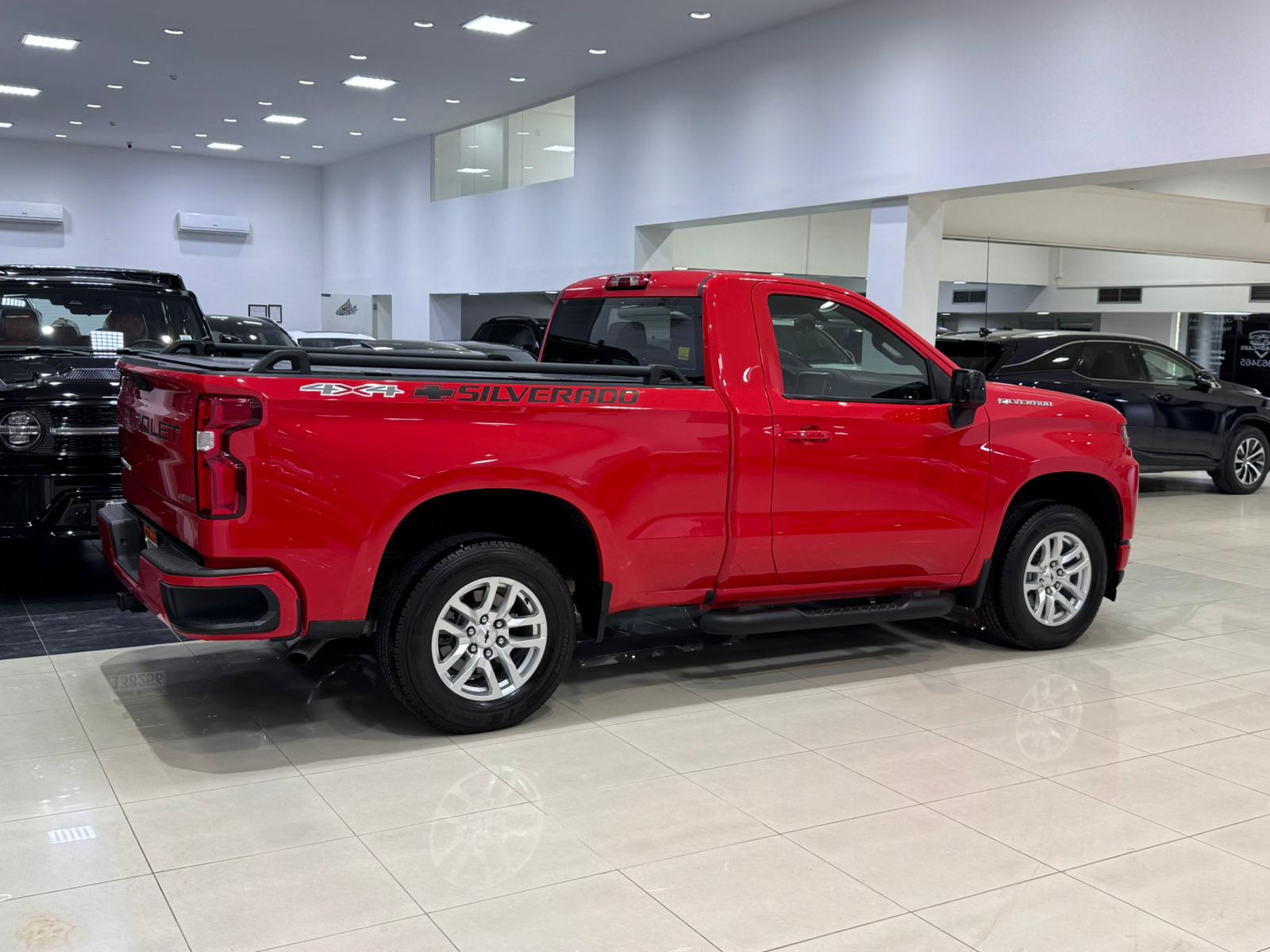 Chevrolet Silverado 2020 (أحمر)