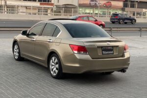 Honda Accord 2009 (Gold)