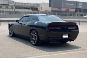 Dodge Challenger R/T 2021 (أسود)