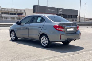 Mitsubishi Attrage 2022 (Silver)