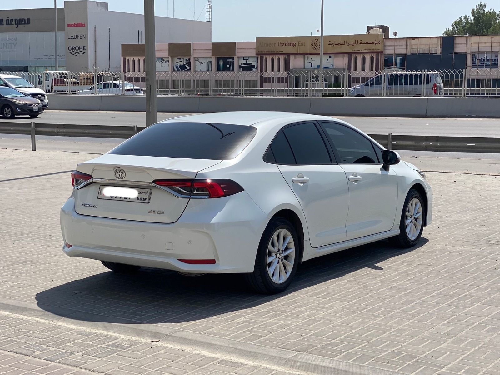 Toyota Corolla XLI 2023 (أبيض)