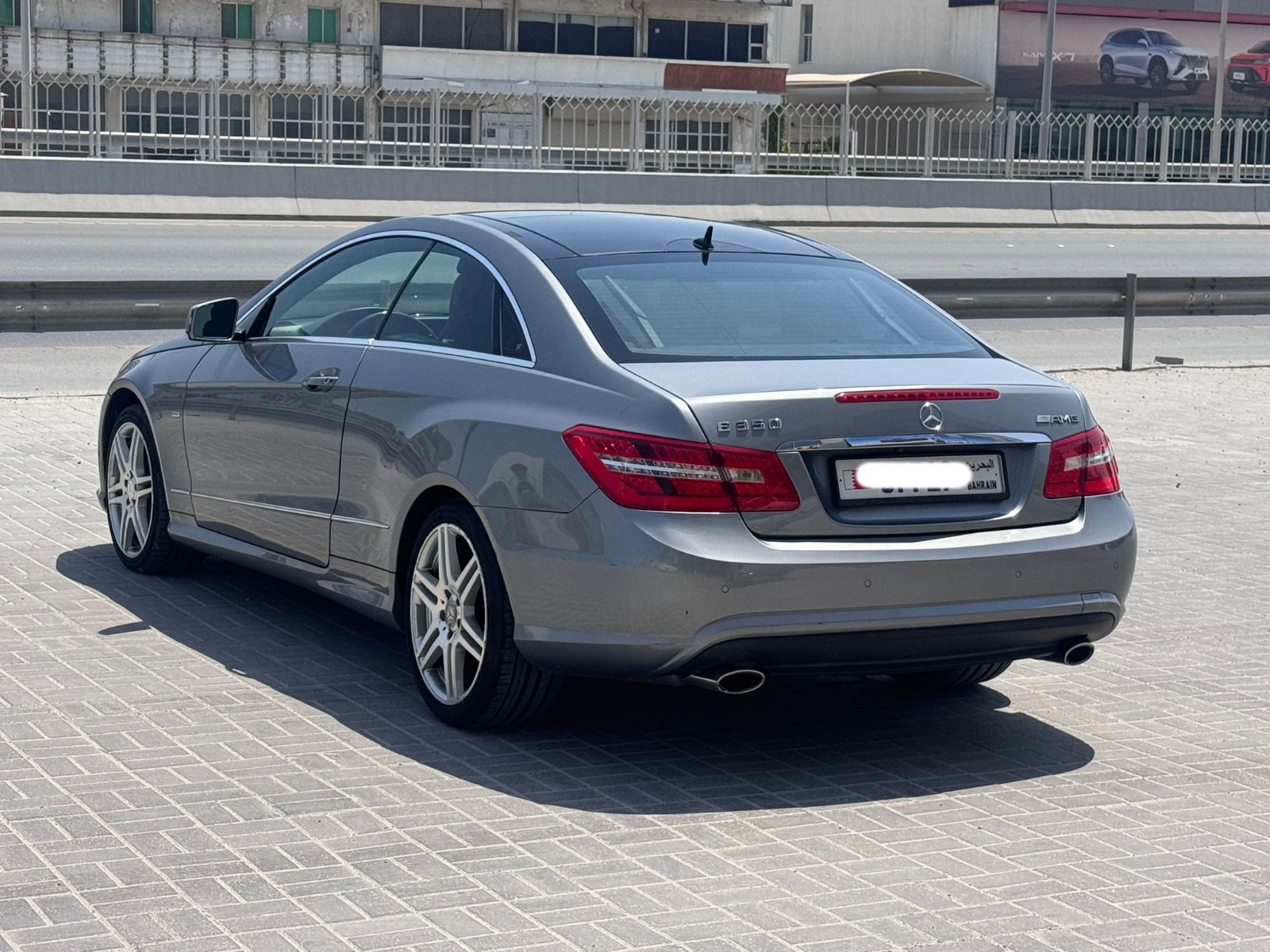 Mercedes Benz E-350 / 2012 (Silver)