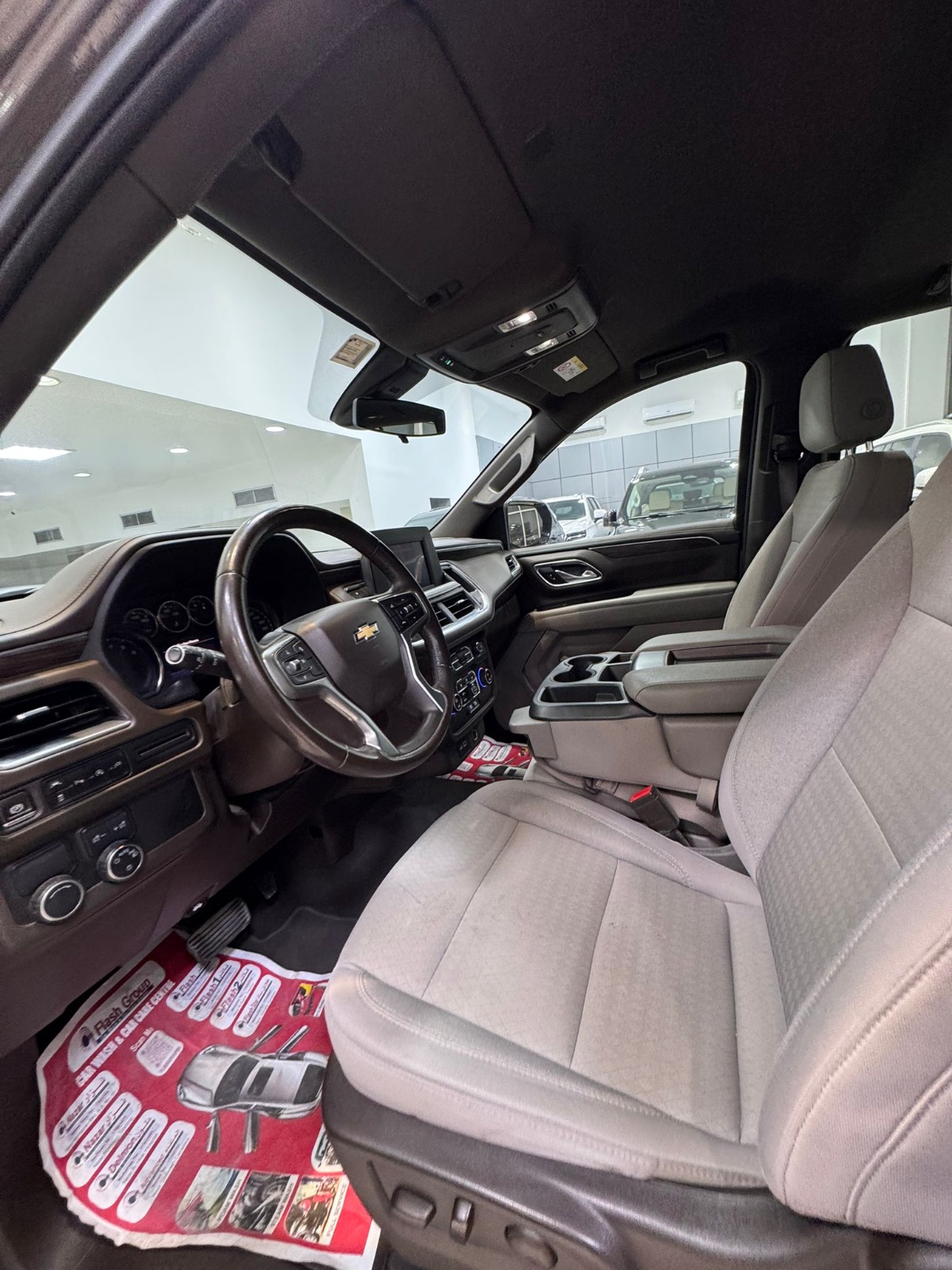 Chevrolet Tahoe LT 2021 (Grey)