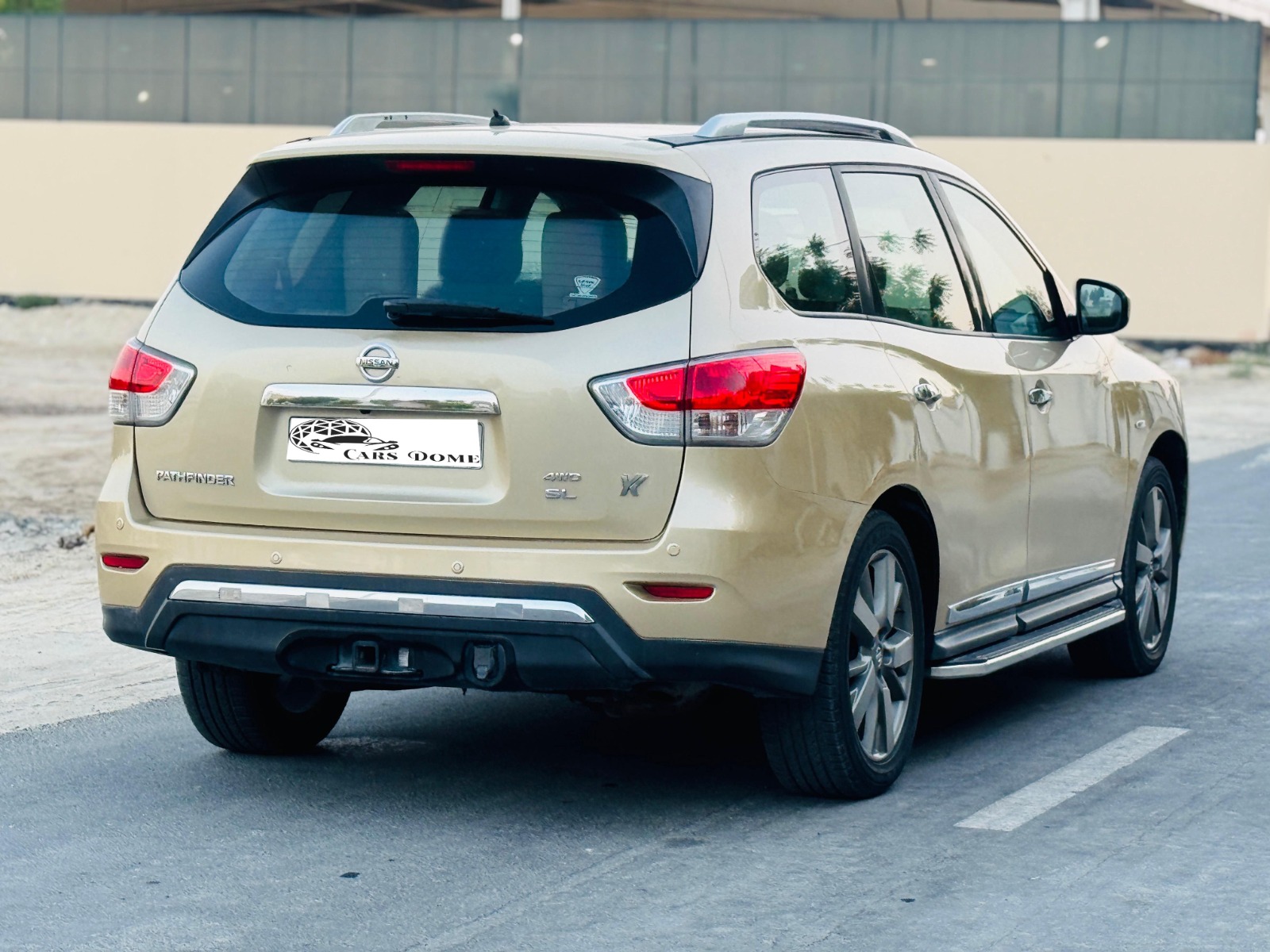 NISSAN PATHFINDER 2013 FULL OPTION