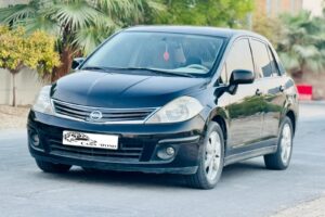 NISSAN TIIDA 1.8 2011