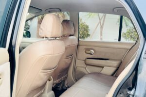 NISSAN TIIDA 1.8 2011