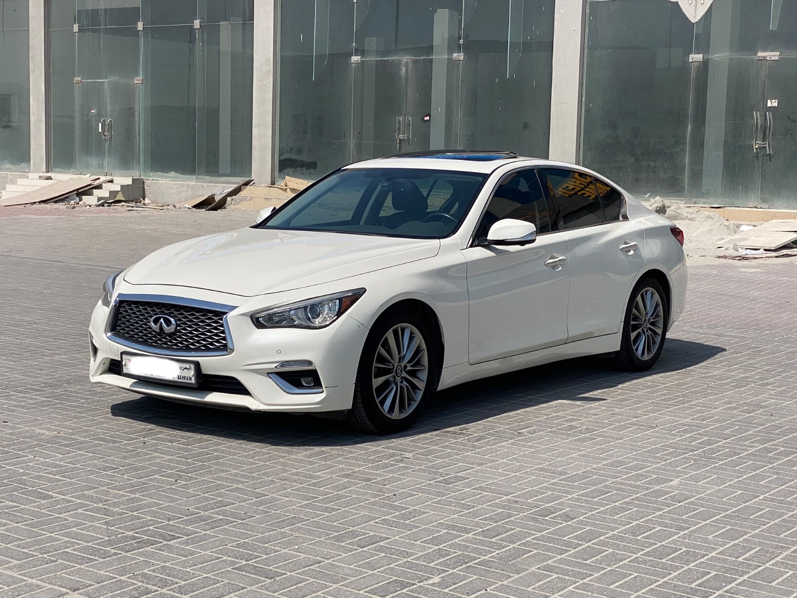 Infiniti Q50 2023 (White)