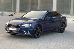 Audi A4 / 2019 (Blue)