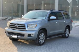 Toyota Sequoia 2012 (Silver)