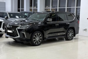 Lexus LX-570 S 2018 (Black)