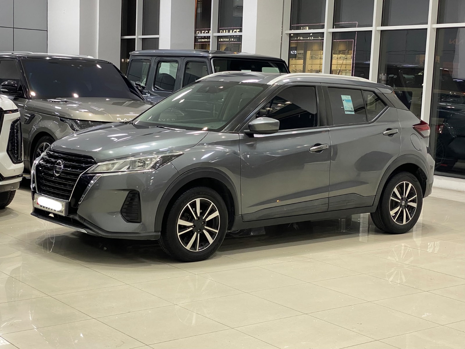 Nissan Kicks 2021 (Grey)